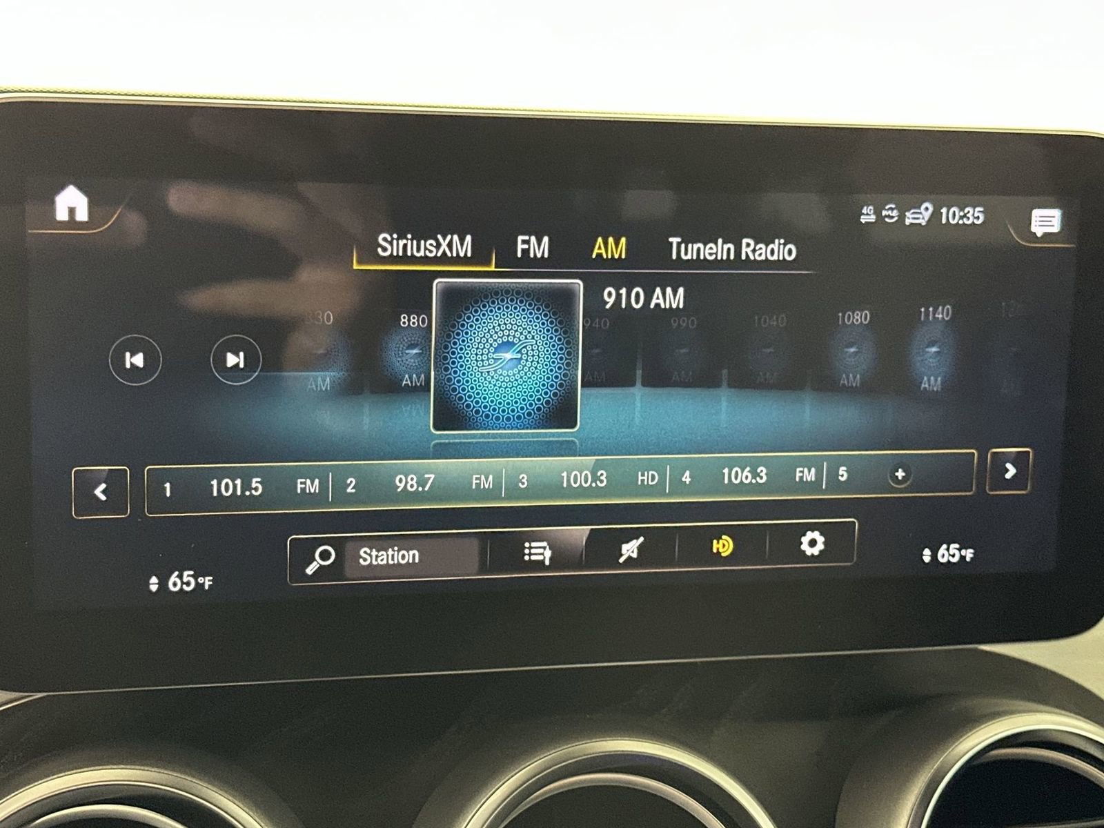 Used 2022 Mercedes-Benz GLC 300 4MATIC w/ Premium Package Lite image 16