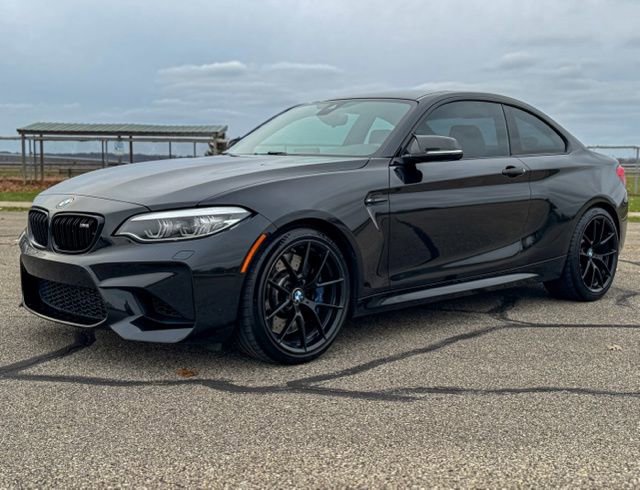 Used 2018 BMW M2 image 3