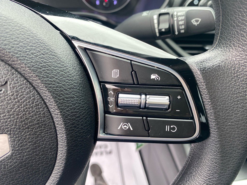 Certified 2023 Kia Forte LXS image 16