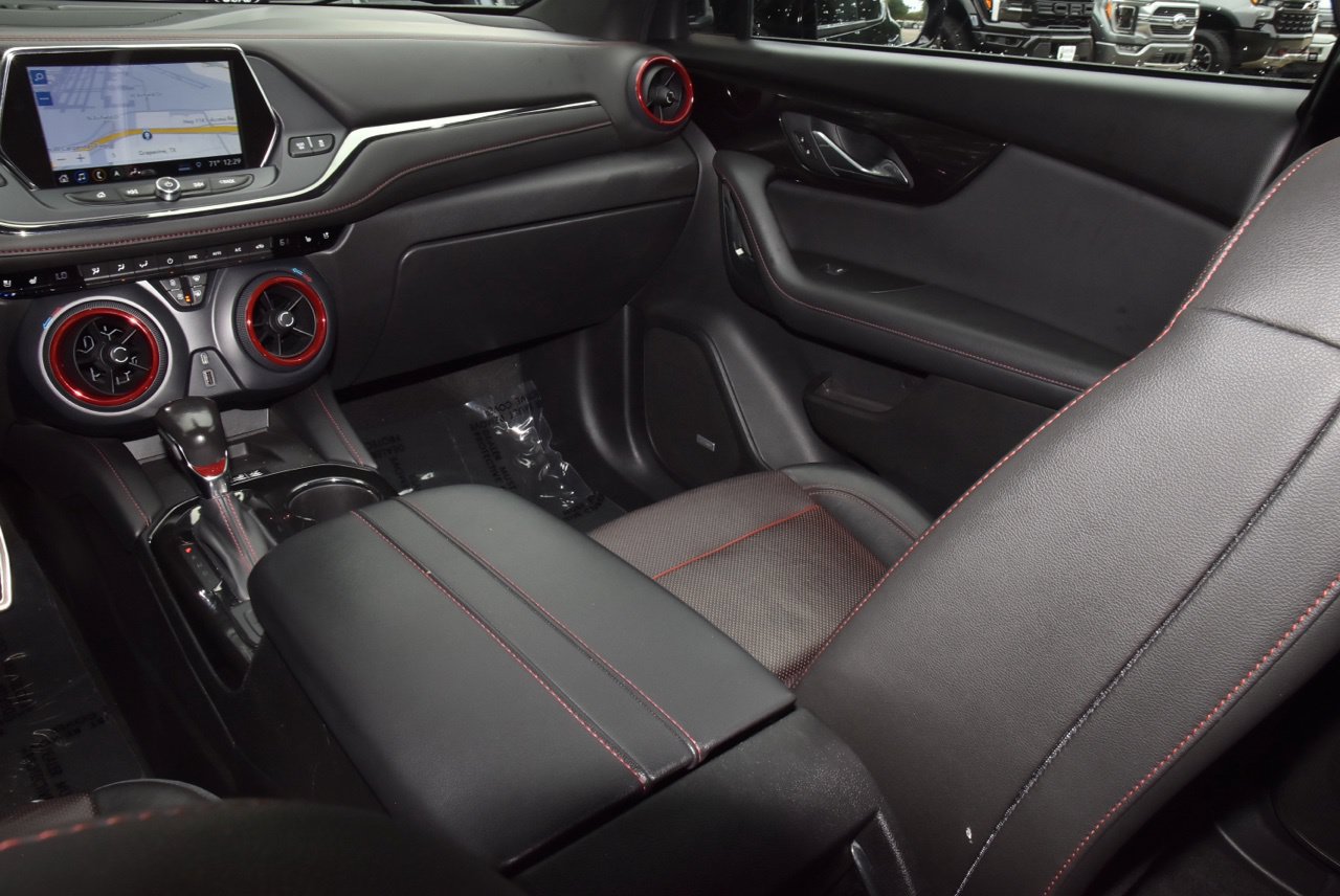 Used 2019 Chevrolet Blazer RS FWD image 17