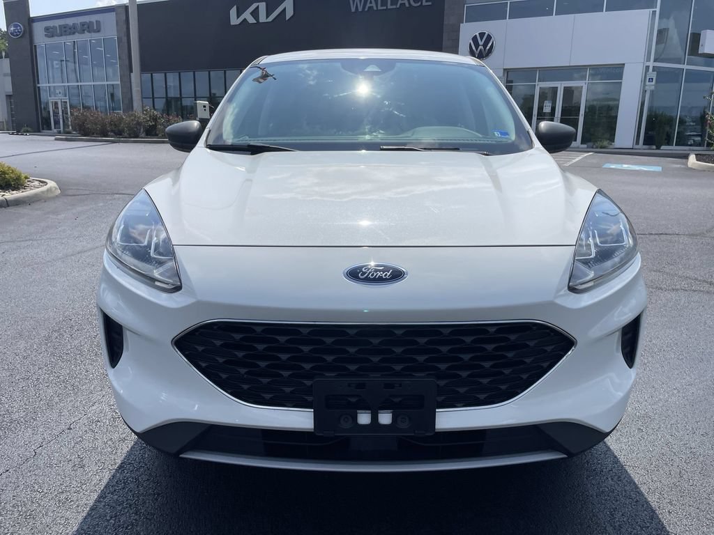 Used 2022 Ford Escape SE AWD/4WD image 2