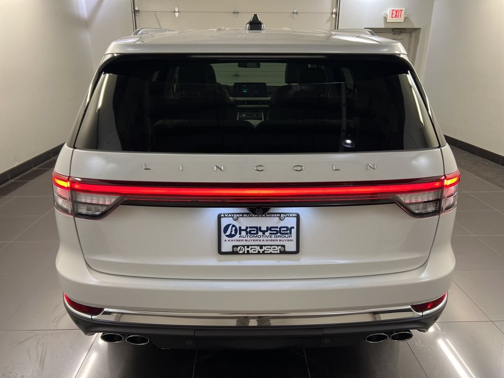 New 2026 Lincoln Aviator AWD image 5