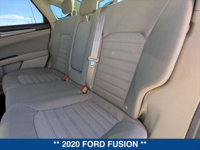 Used 2020 Ford Fusion SE image 21