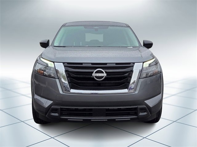 Used 2023 Nissan Pathfinder S image 8