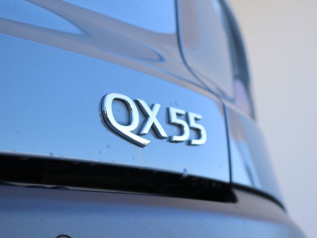Certified 2025 INFINITI QX55 Luxe w/ Cargo Package AWD/4WD image 24