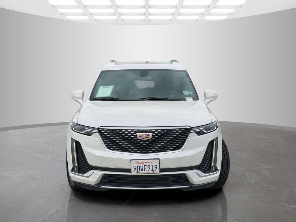 Used 2023 Cadillac XT6 Premium Luxury FWD image 2
