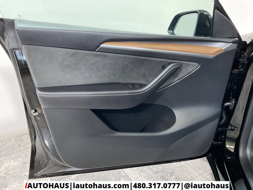 Used 2023 Tesla Model Y Performance AWD/4WD image 41