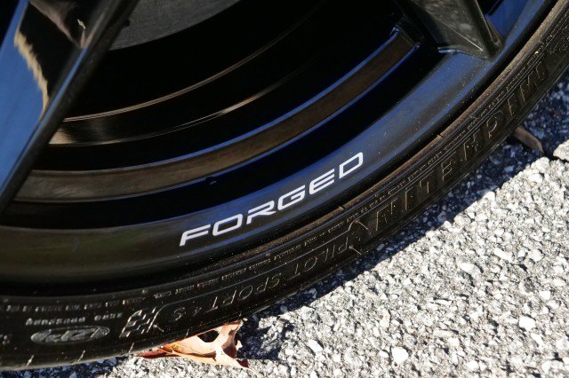 Used 2025 Chevrolet Corvette E-Ray w/ ZER Performance Package image 12