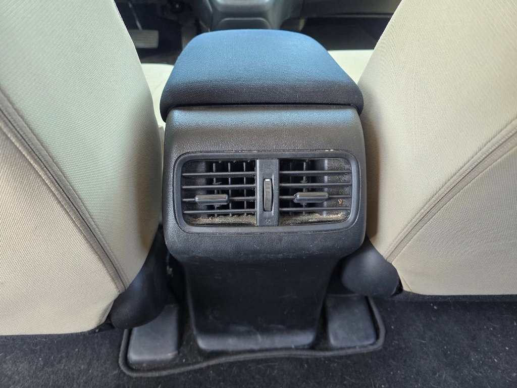 Used 2015 Honda CR-V LX image 30