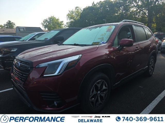 Used 2024 Subaru Forester Premium AWD/4WD image 1
