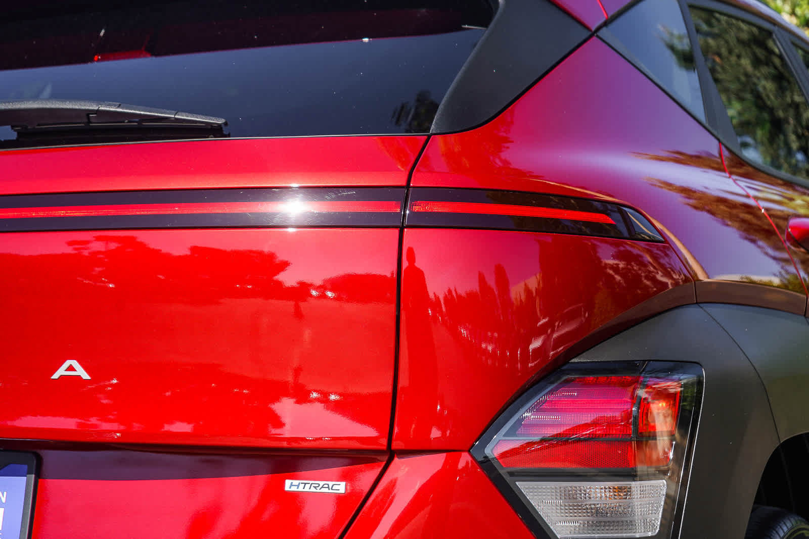 Used 2024 Hyundai Kona SEL w/ Convenience Package AWD/4WD image 7