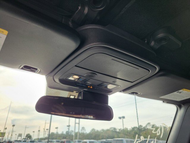 Used 2023 Ford Bronco 2-Door image 23