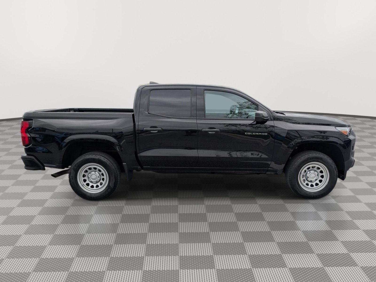 Used 2023 Chevrolet Colorado W/T w/ Advanced Trailering Package RWD image 6
