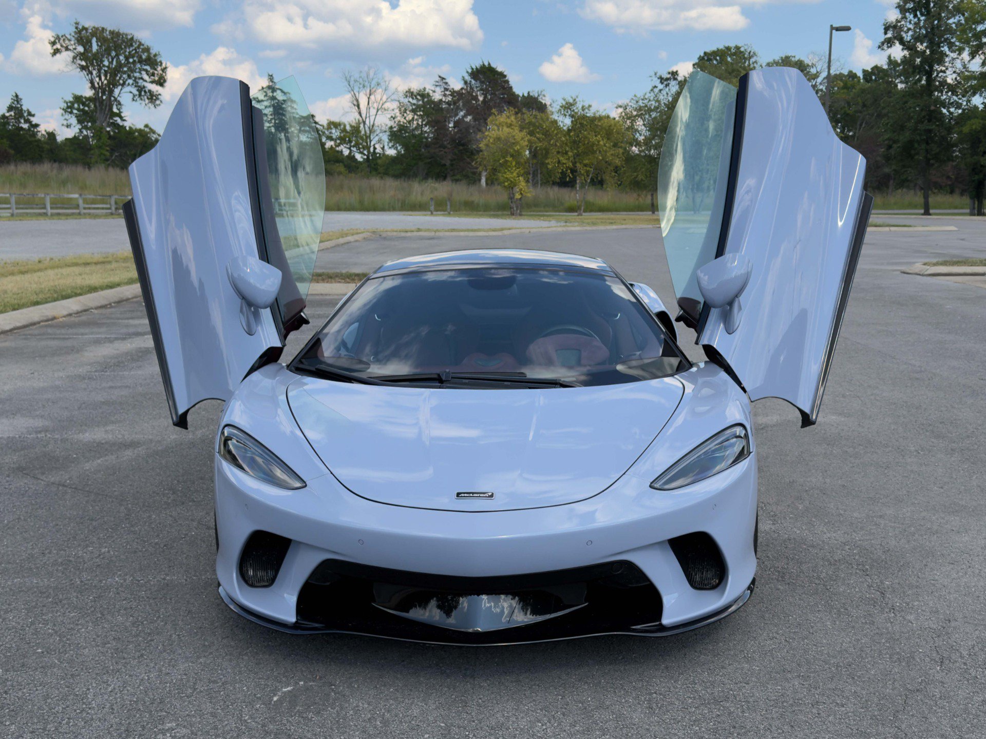 Used 2020 McLaren GT RWD image 7