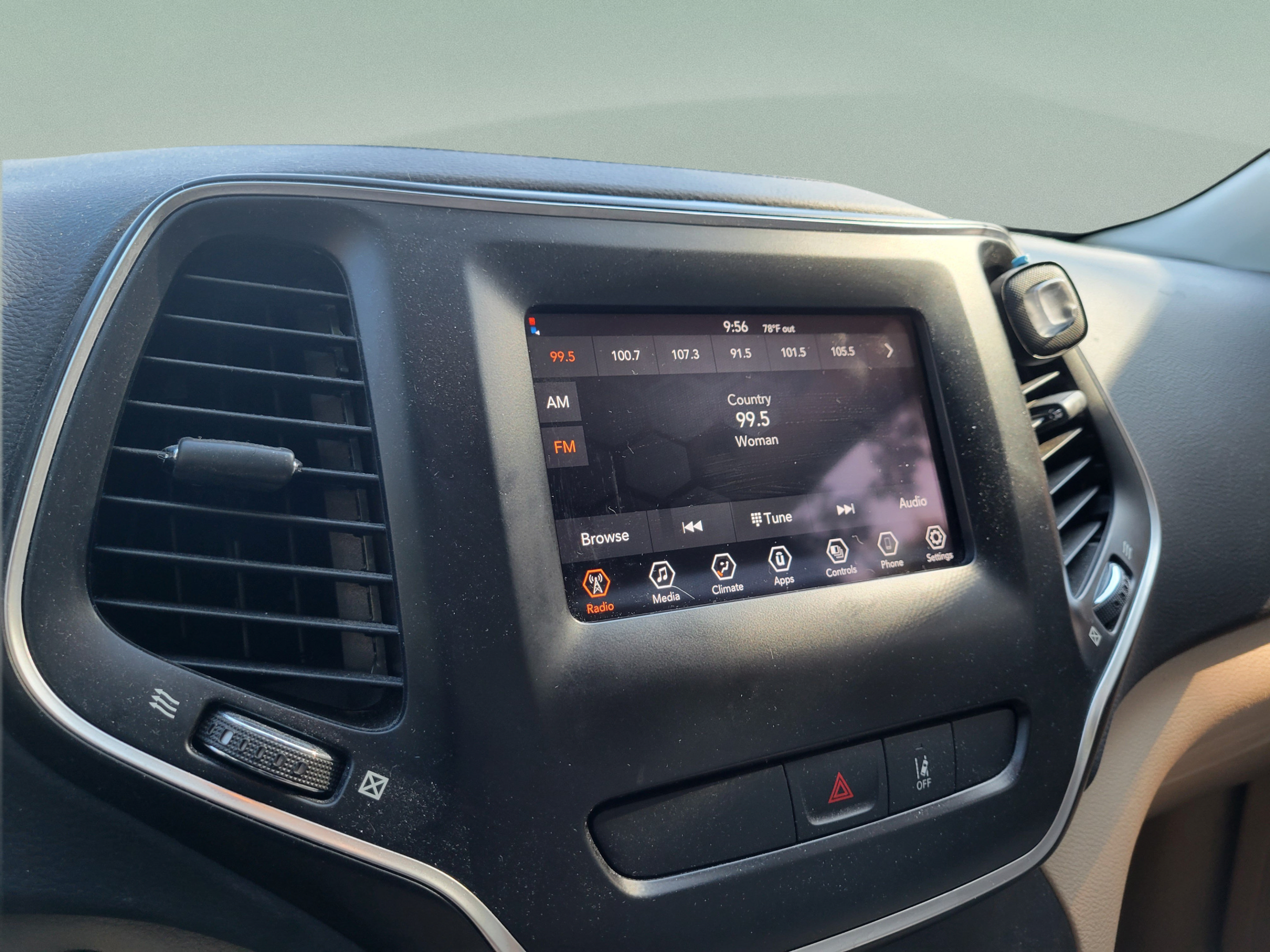 Certified 2021 Jeep Cherokee Latitude FWD image 17