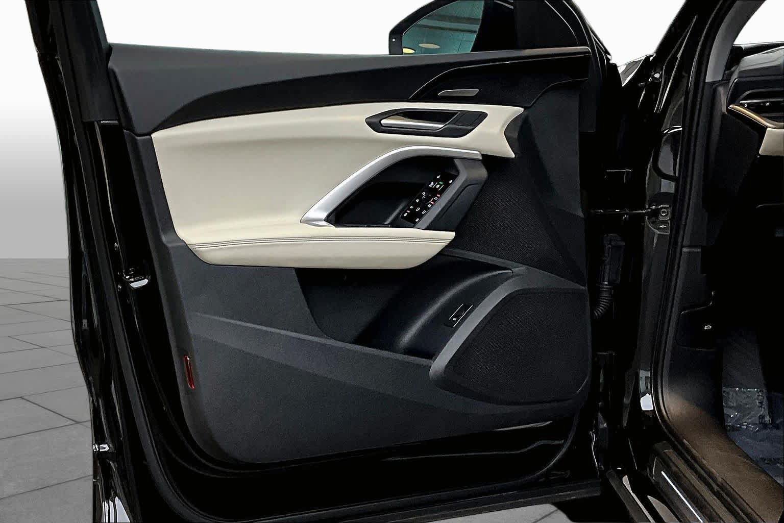 Certified 2025 Audi Q5 Prestige AWD/4WD image 22