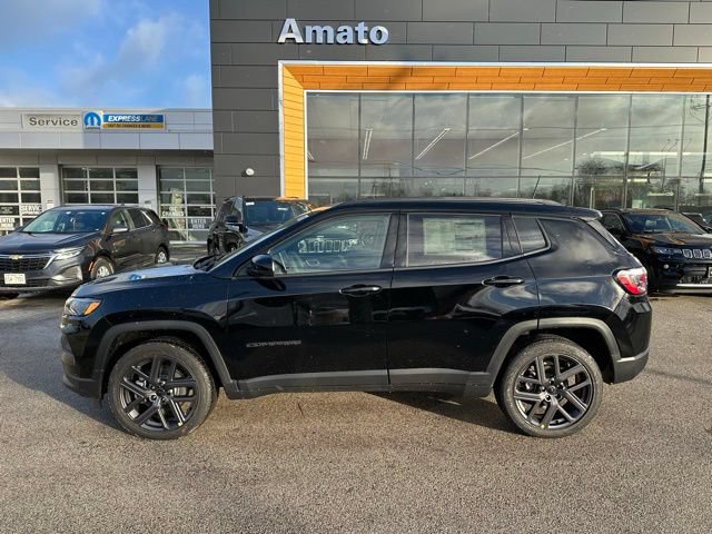 New 2026 Jeep Compass Latitude AWD/4WD image 9
