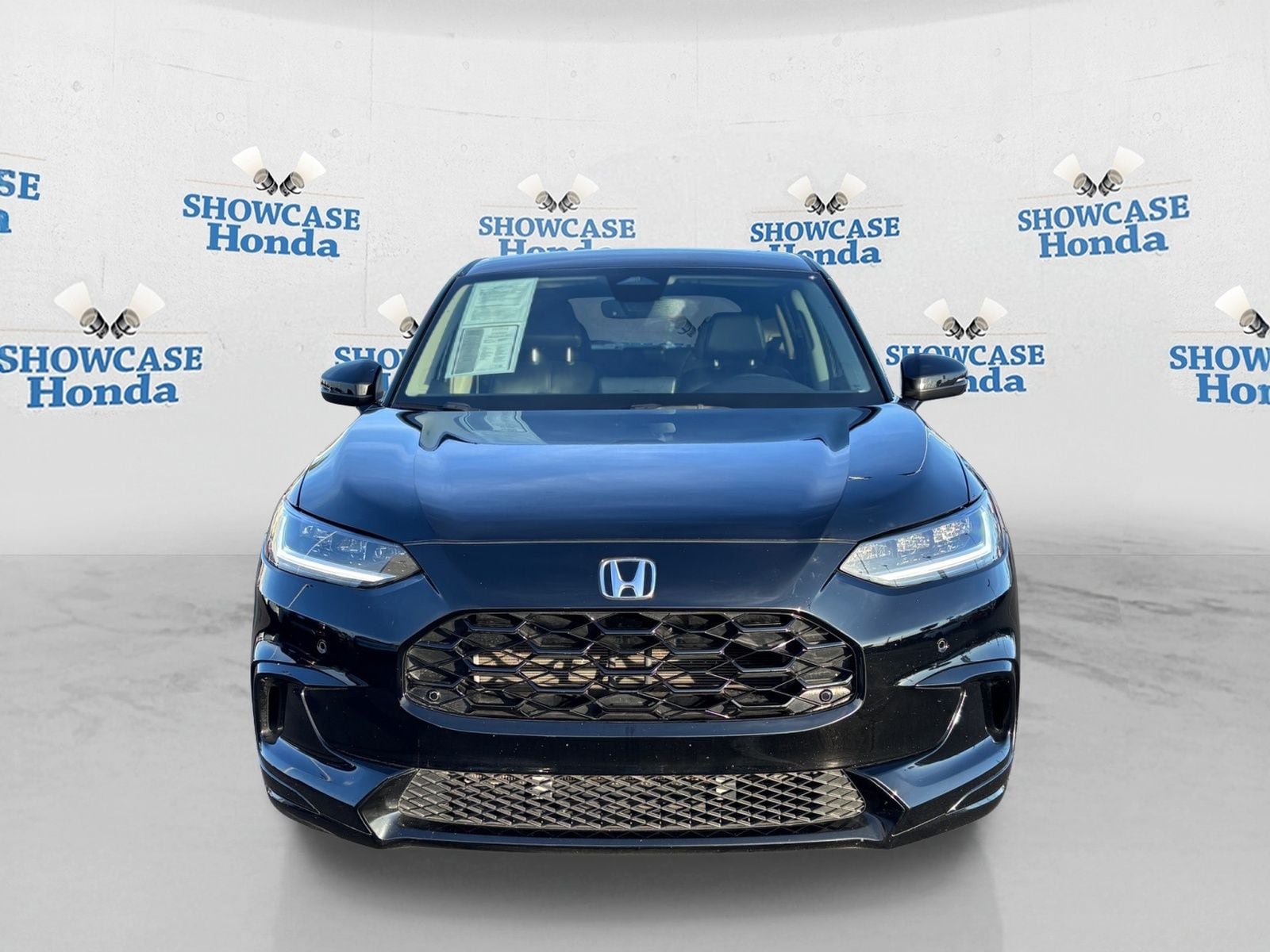 Certified 2024 Honda HR-V EX-L image 6