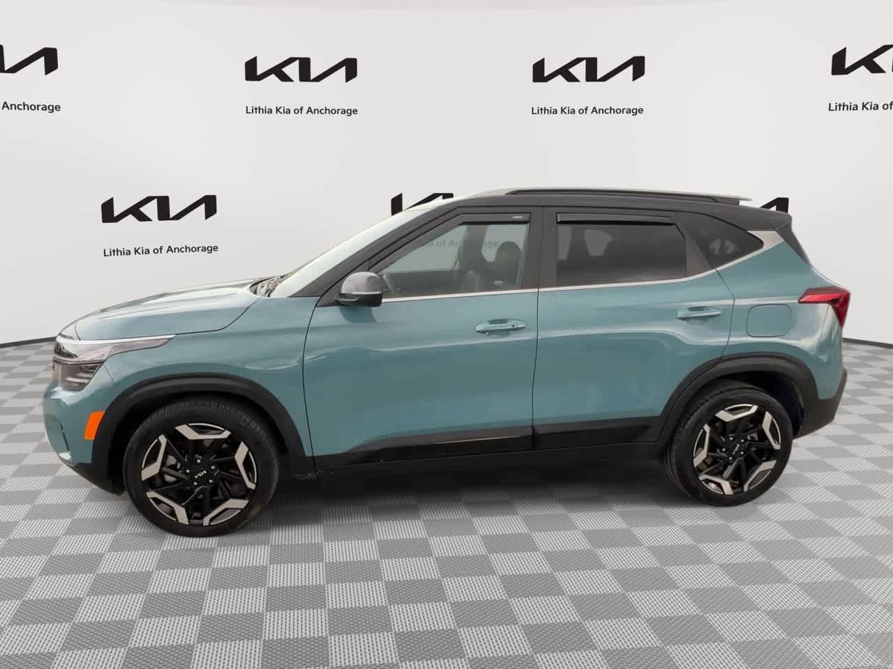 Used 2024 Kia Seltos SX AWD/4WD image 5