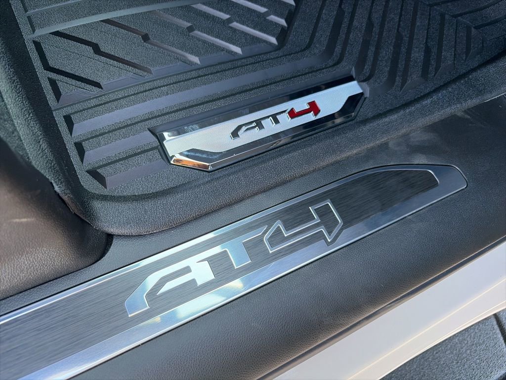 New 2026 GMC Sierra 1500 AT4 w/ AT4 Premium Package image 5