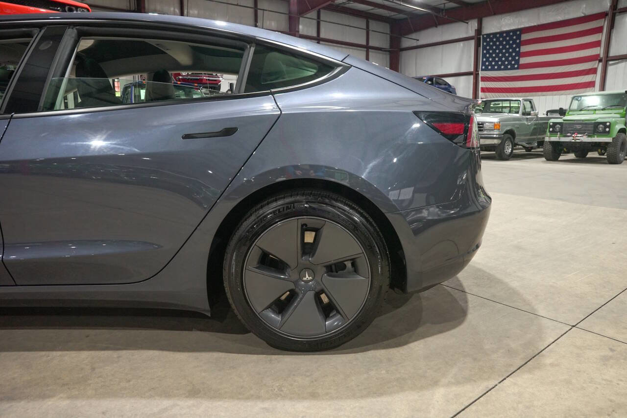 Used 2023 Tesla Model 3 Standard Range RWD image 5