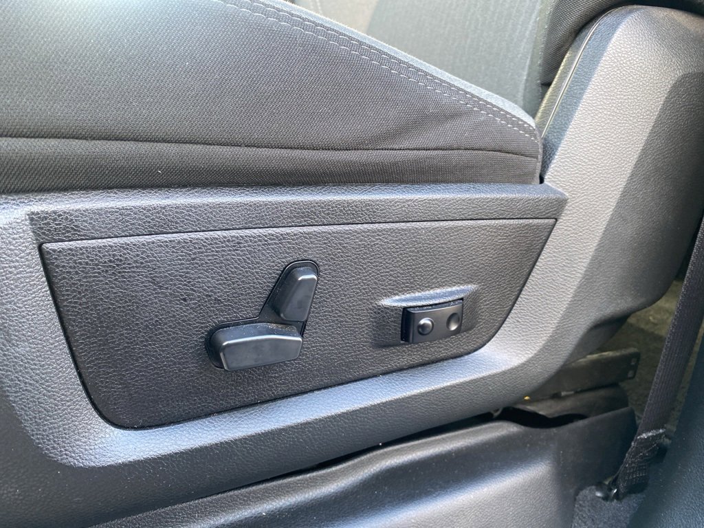 Used 2023 RAM 3500 Big Horn w/ Level 1 Equipment Group image 14