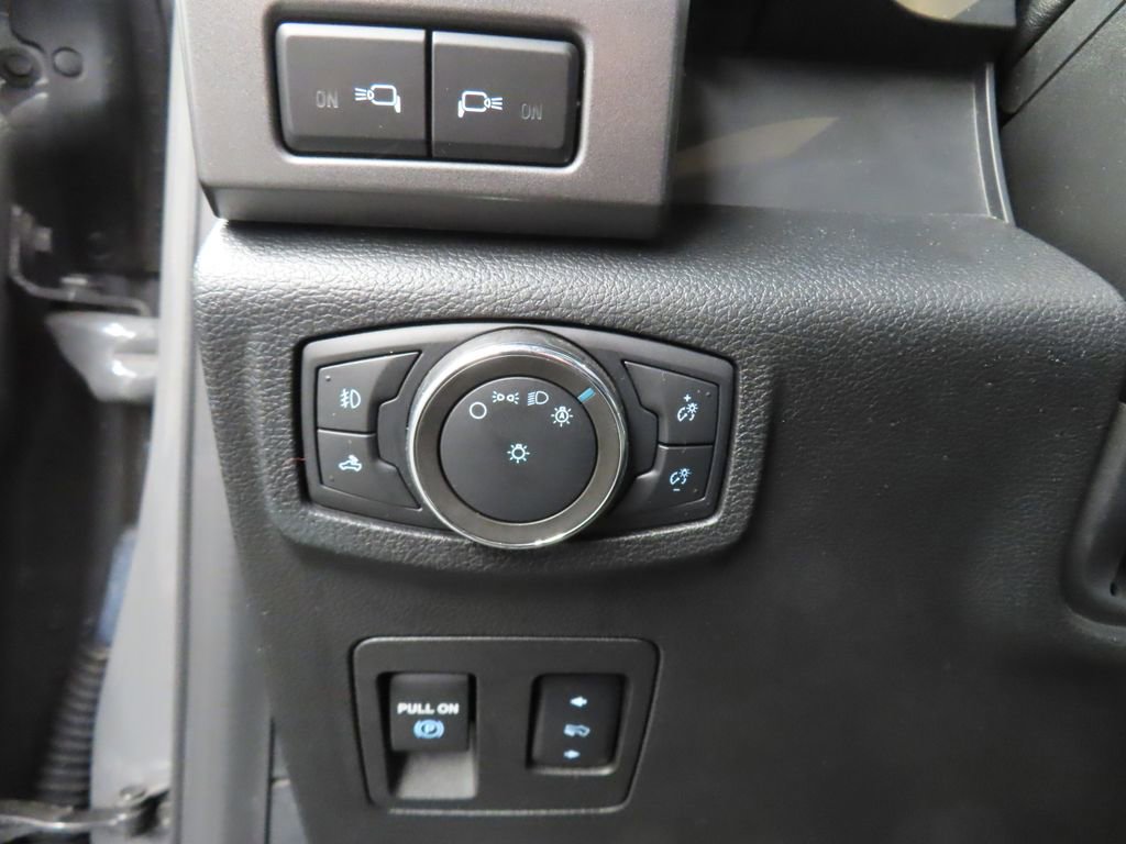 Used 2020 Ford F150 XLT w/ Equipment Group 302A Luxury AWD/4WD image 42