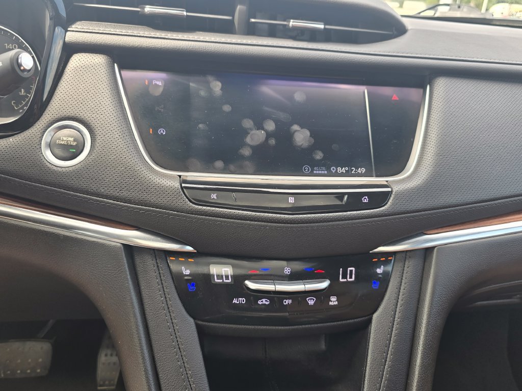 Used 2020 Cadillac XT5 Premium Luxury AWD/4WD image 29
