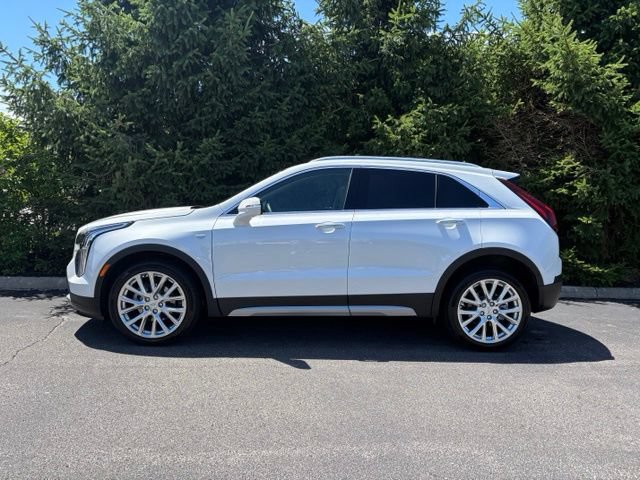 Certified 2023 Cadillac XT4 Premium Luxury w/ Enhanced Visibility Package AWD/4WD image 2