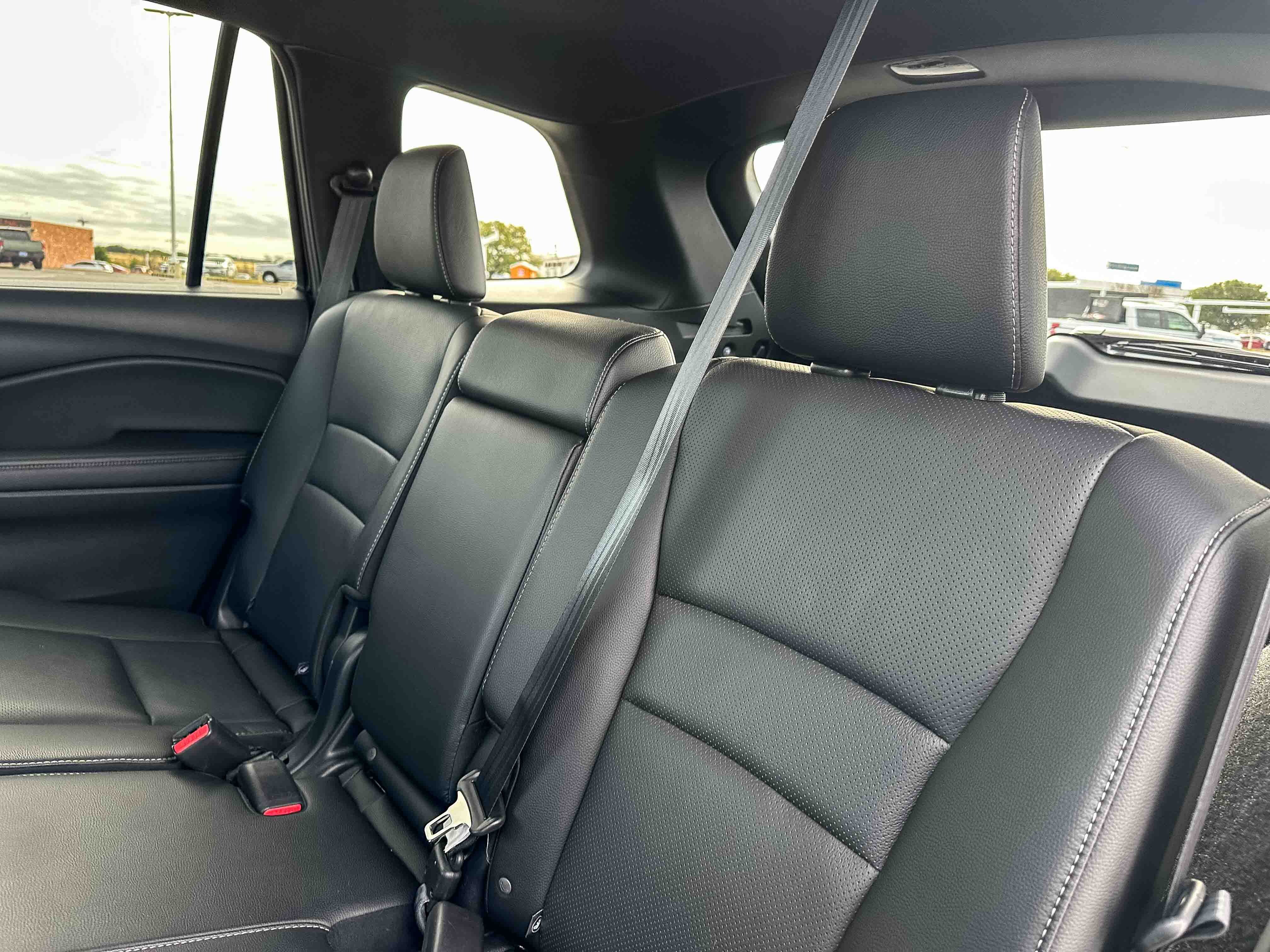 Certified 2023 Honda Passport EX-L image 19