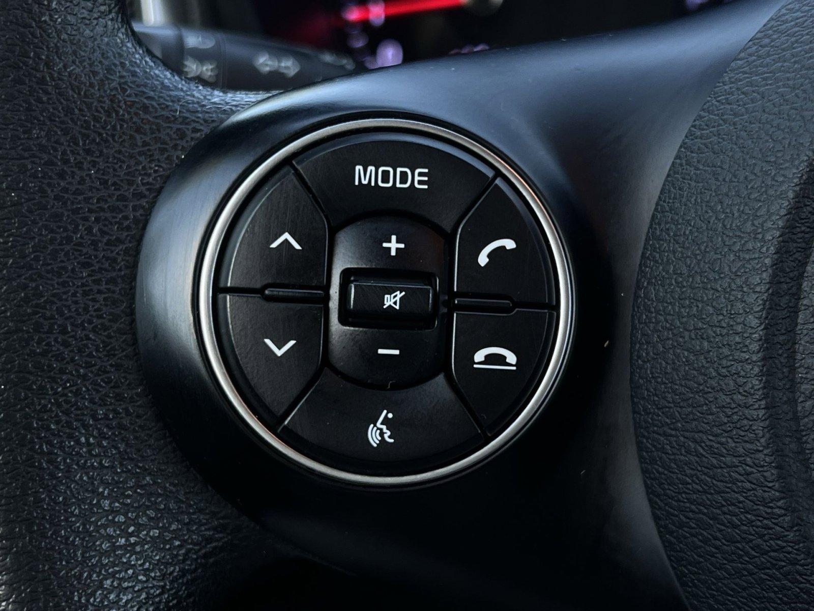 Used 2020 Kia Soul S FWD image 29