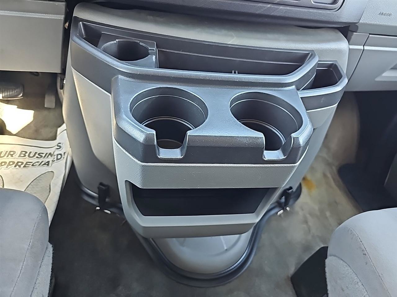 Used 2012 Ford E-350 and Econoline 350 Super Duty Wagon RWD image 21