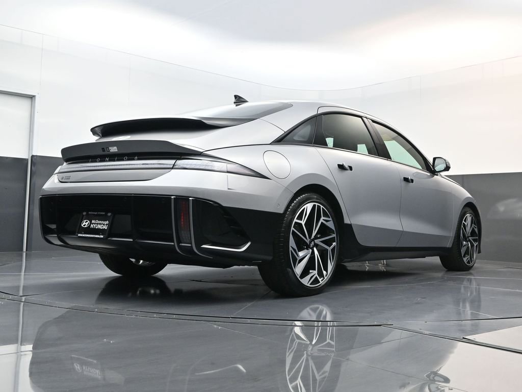 Certified 2024 Hyundai Ioniq 6 Limited image 18