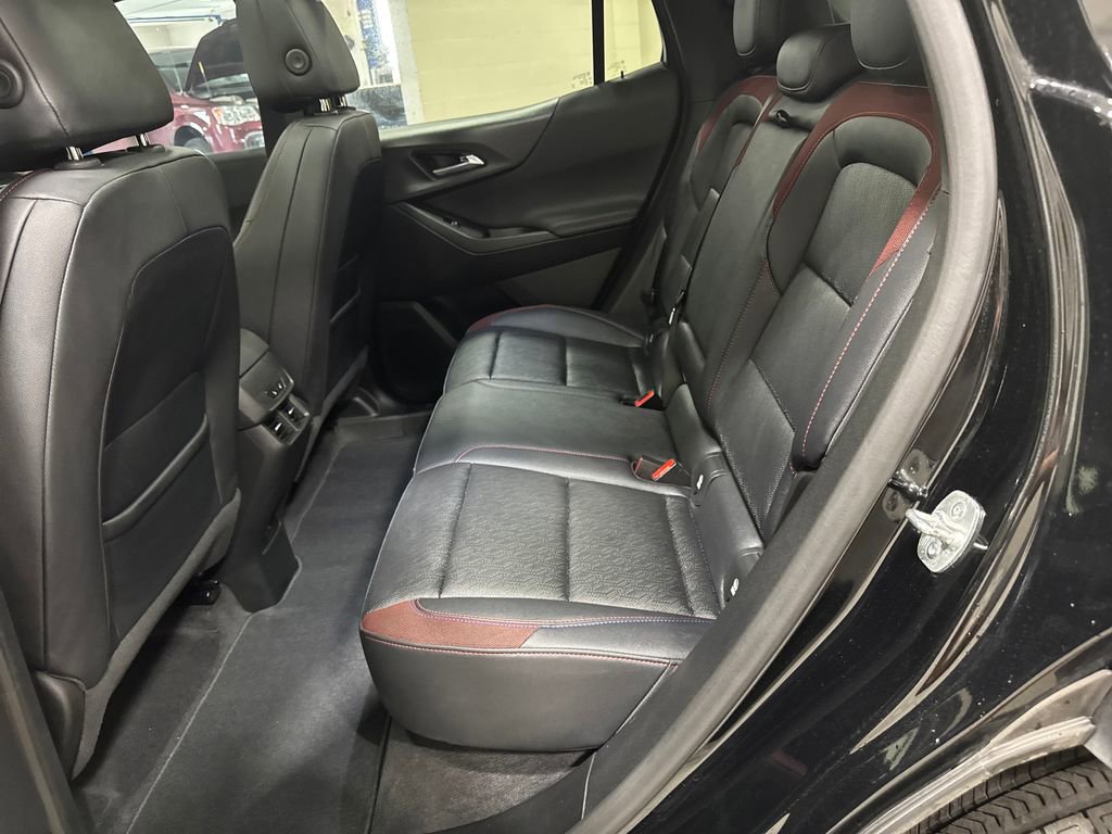 Used 2025 Chevrolet Equinox RS w/ Safety and Technology Package image 26