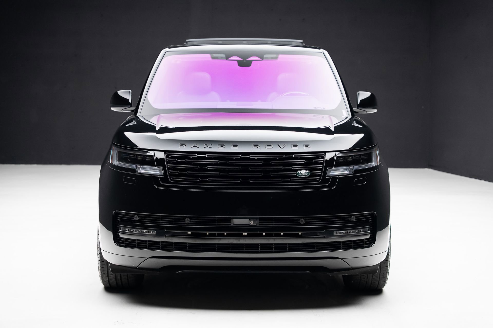 Used 2023 Land Rover Range Rover SE image 7