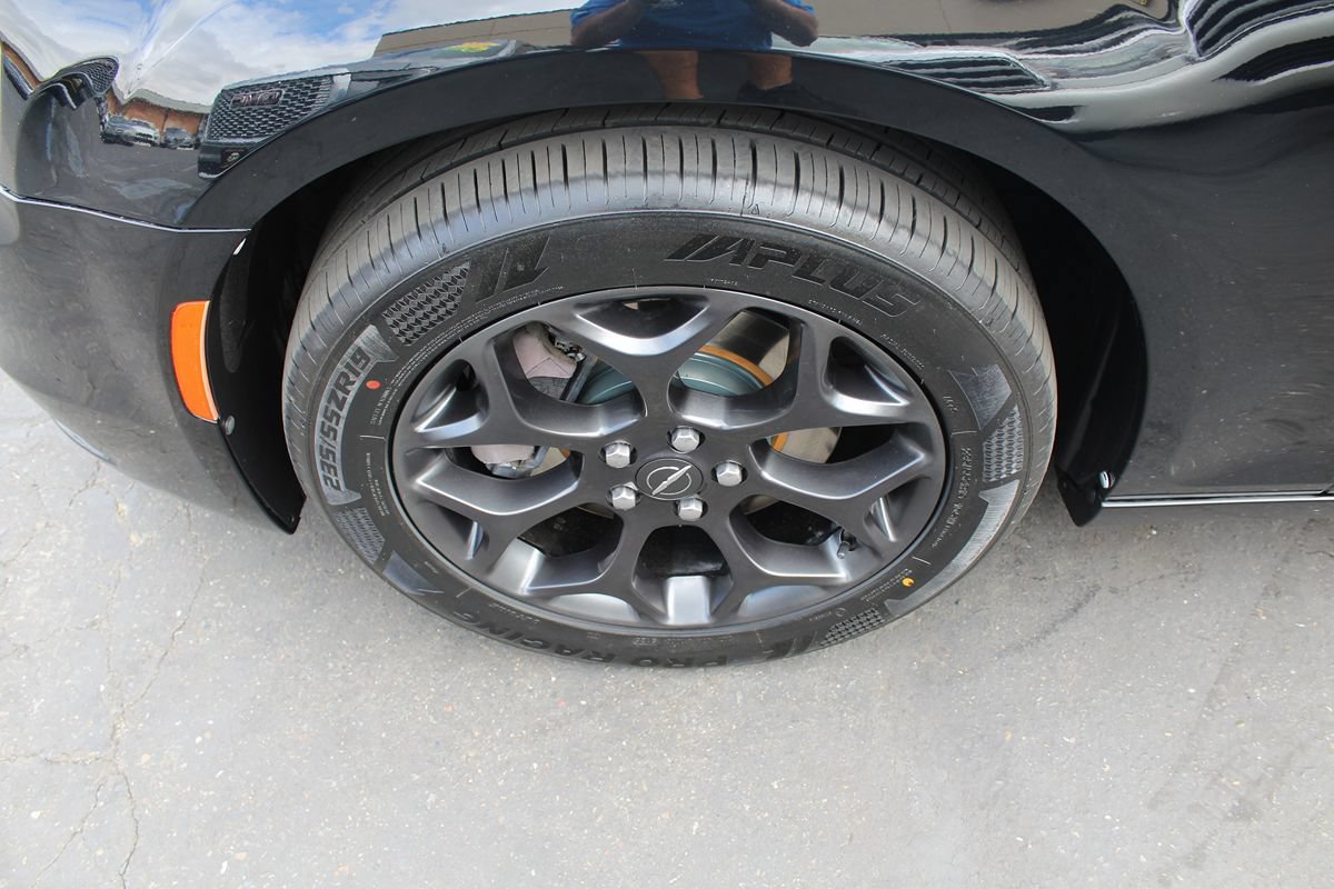 Used 2019 Chrysler 300 S AWD/4WD image 11