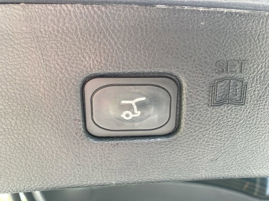 Used 2024 Ford Edge Titanium AWD/4WD image 21