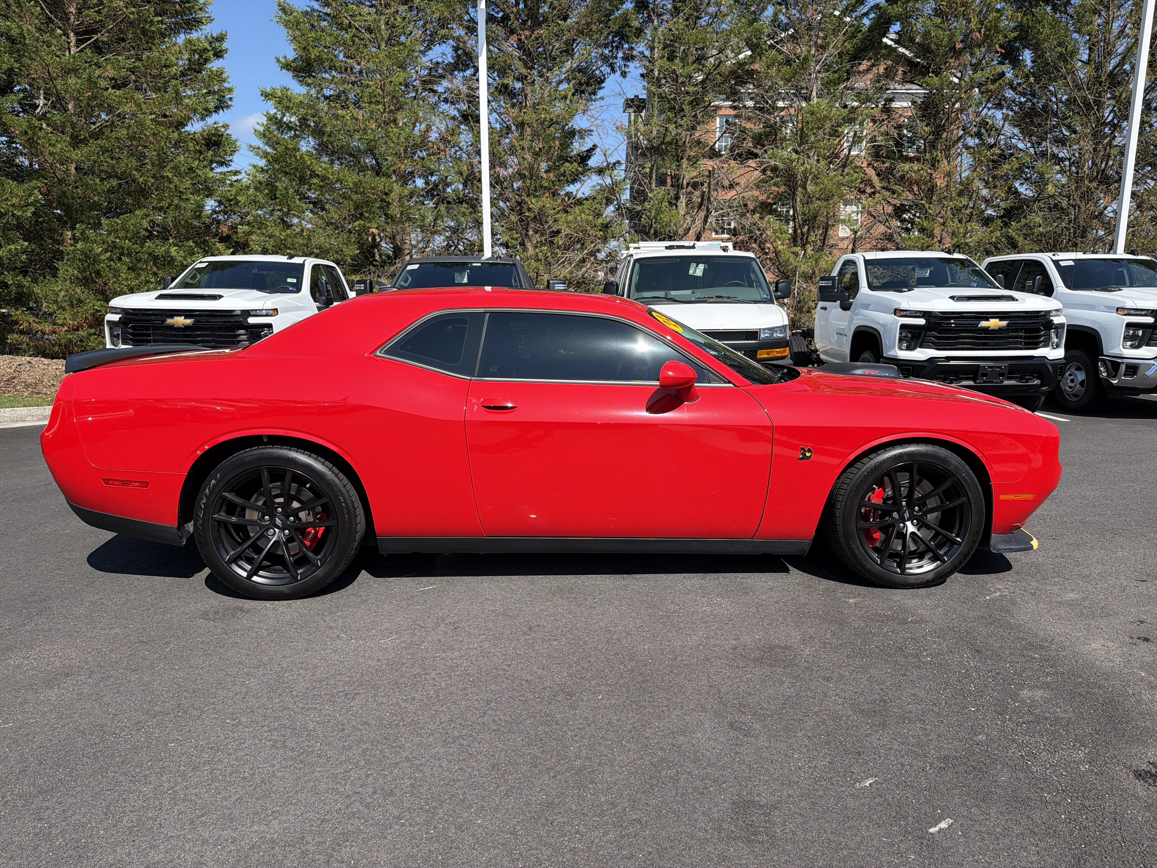 Used 2022 Dodge Challenger R/T Scat Pack w/ Shaker Package RWD image 10