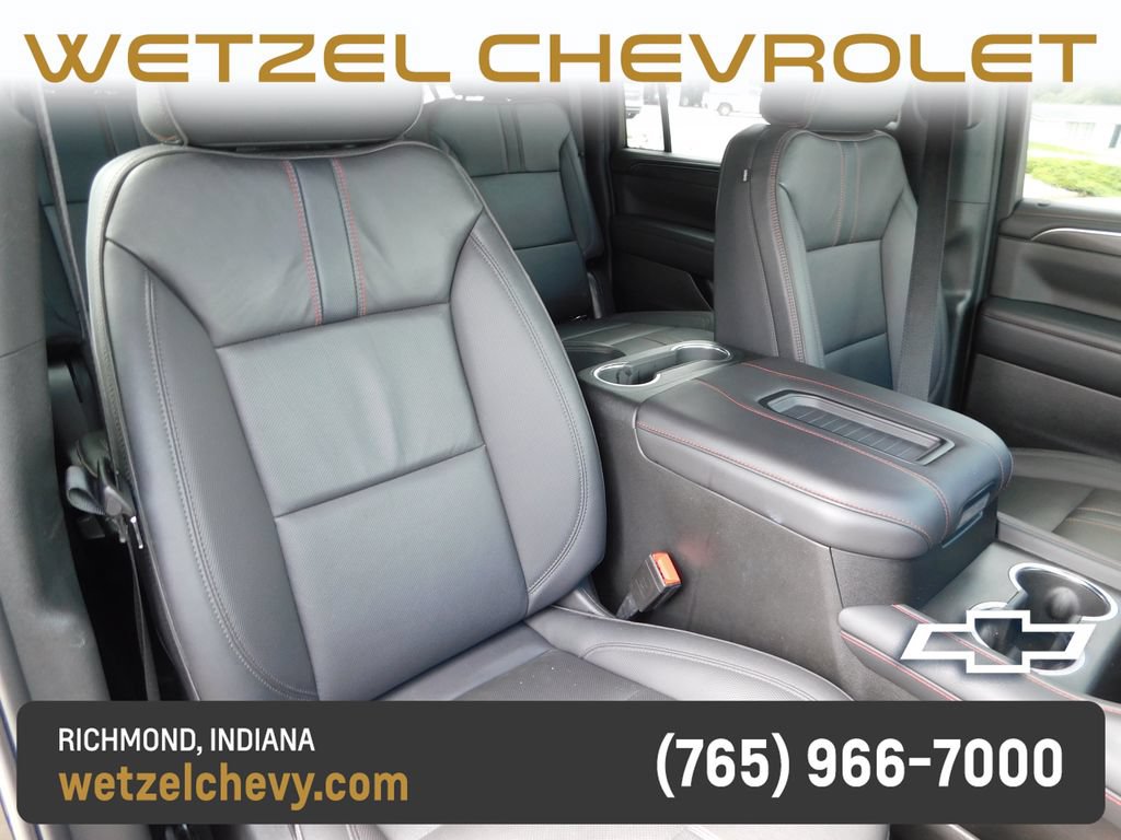 Certified 2022 Chevrolet Suburban RST w/ Luxury Package AWD/4WD image 22