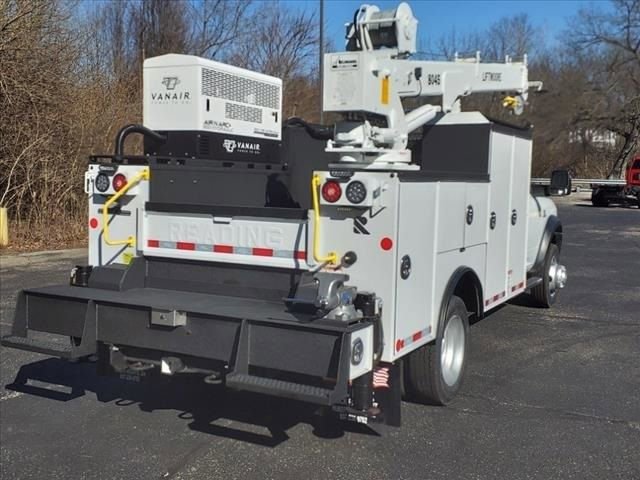 New 2024 RAM 5500 Tradesman image 3