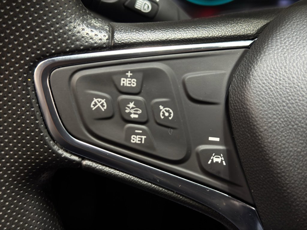 Used 2025 Chevrolet Malibu LT image 20