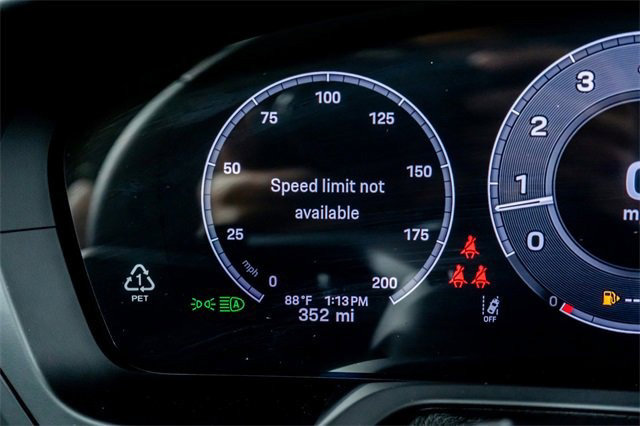 Used 2025 Porsche 911 Carrera image 85