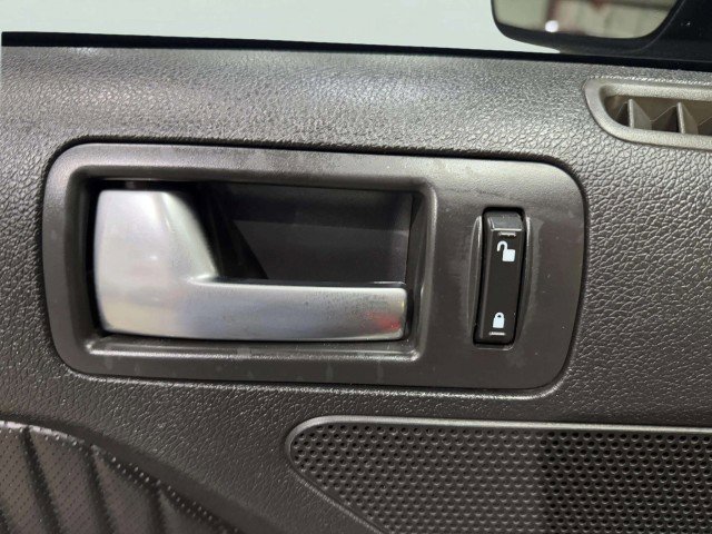 Used 2012 Ford Mustang Shelby GT500 w/ SVT Performance Pkg image 23