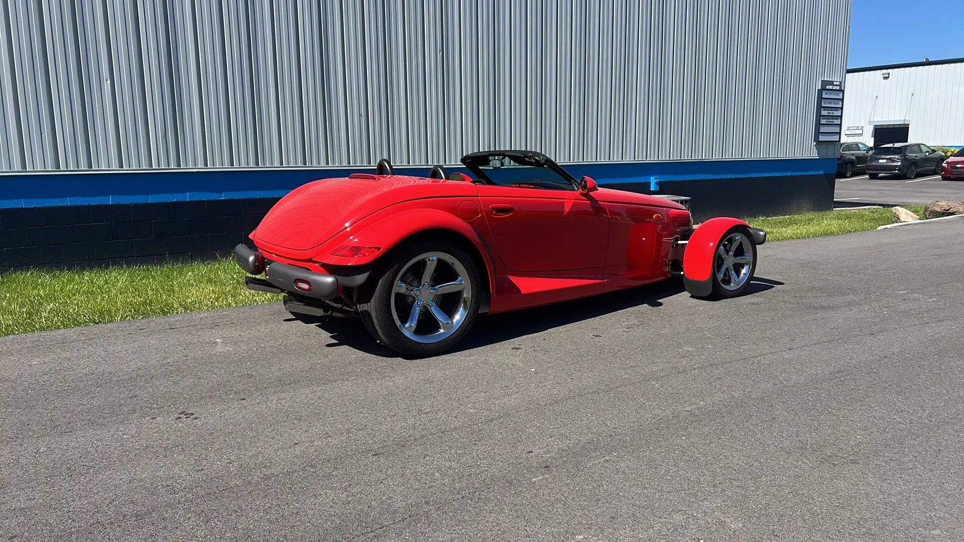 Used 1999 Plymouth Prowler RWD image 5