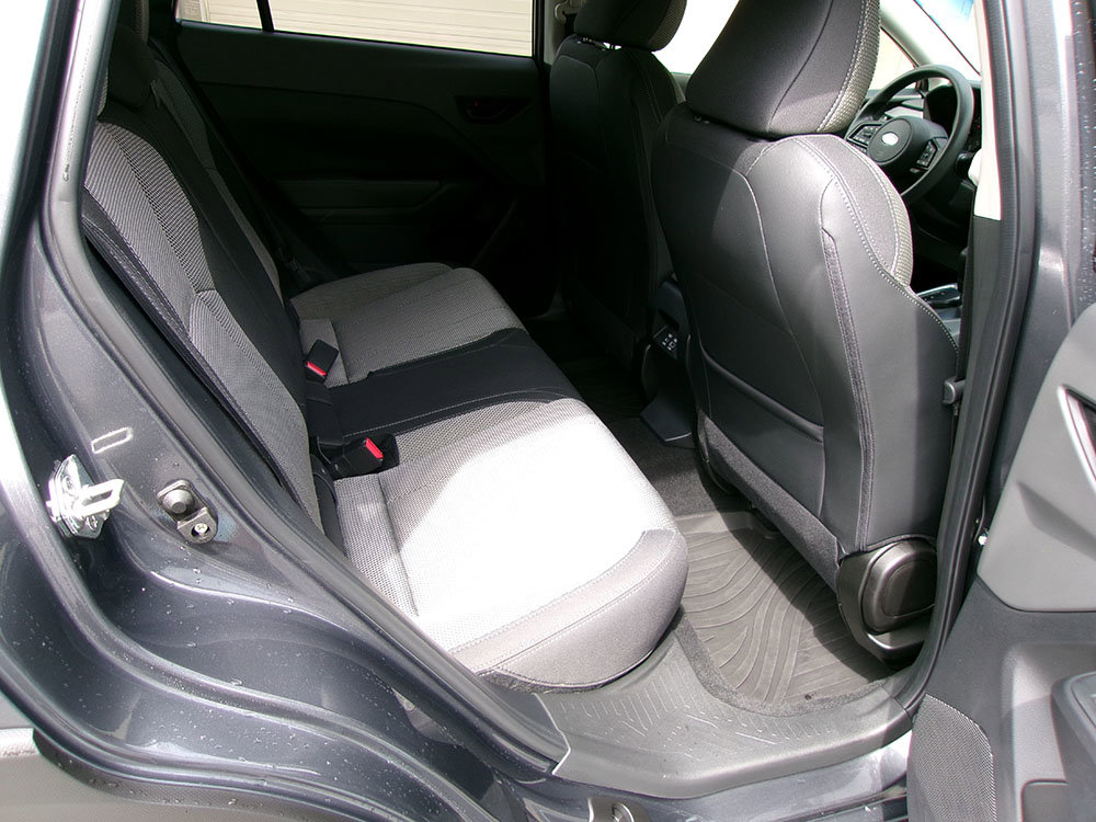 Used 2024 Subaru Crosstrek 2.0i Premium AWD/4WD image 12