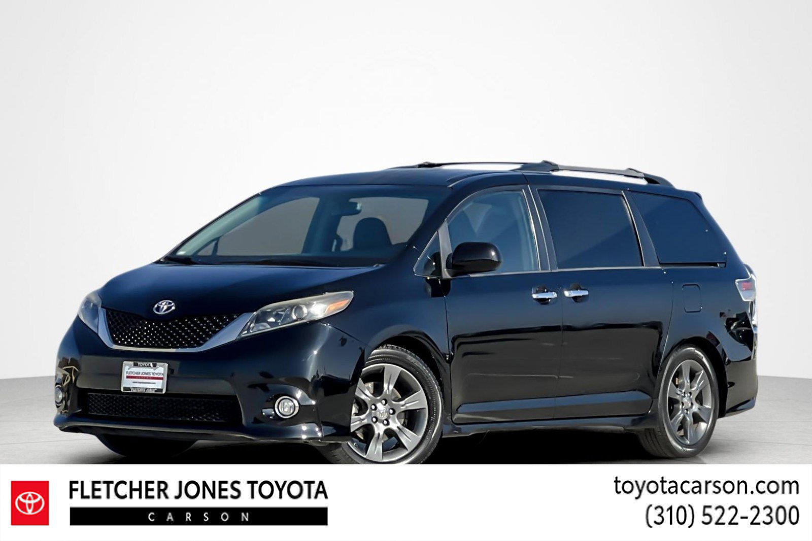 Used 2016 Toyota Sienna SE