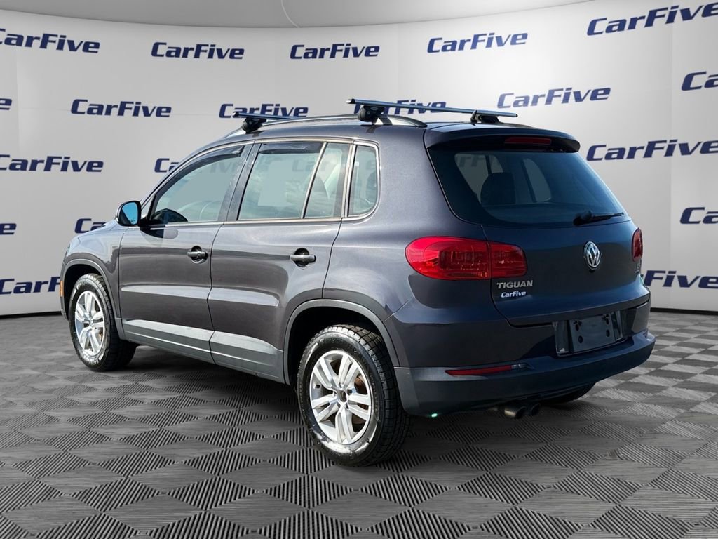 Used 2016 Volkswagen Tiguan S image 3