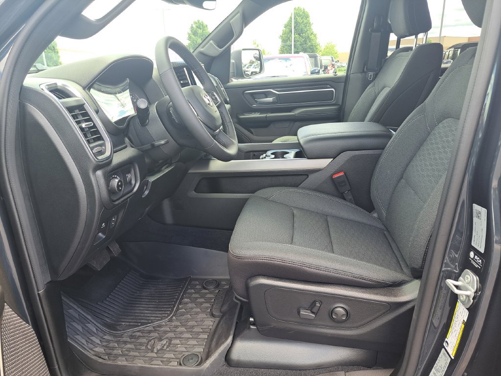 New 2026 RAM 1500 Big Horn AWD/4WD image 22