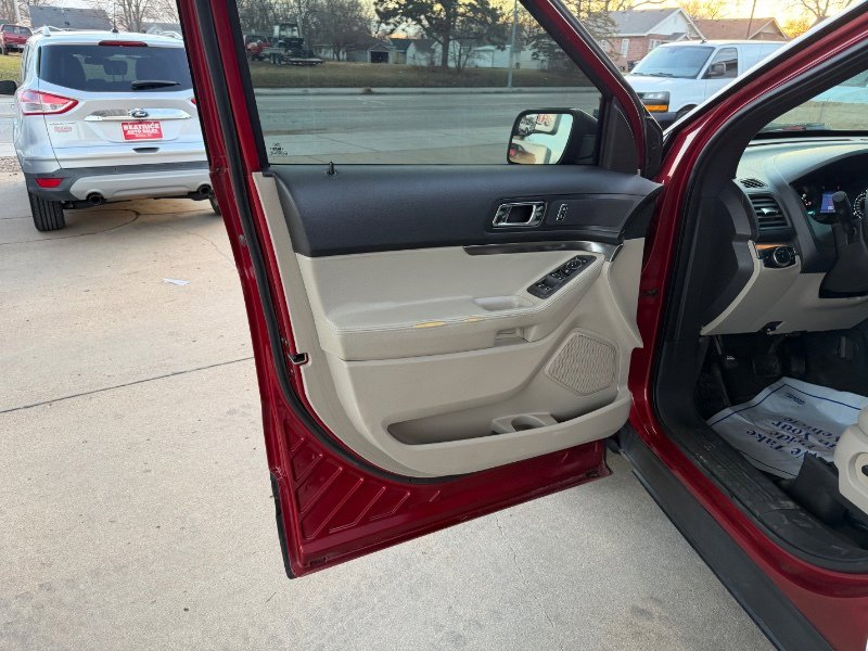 Used 2013 Ford Explorer 4WD image 7