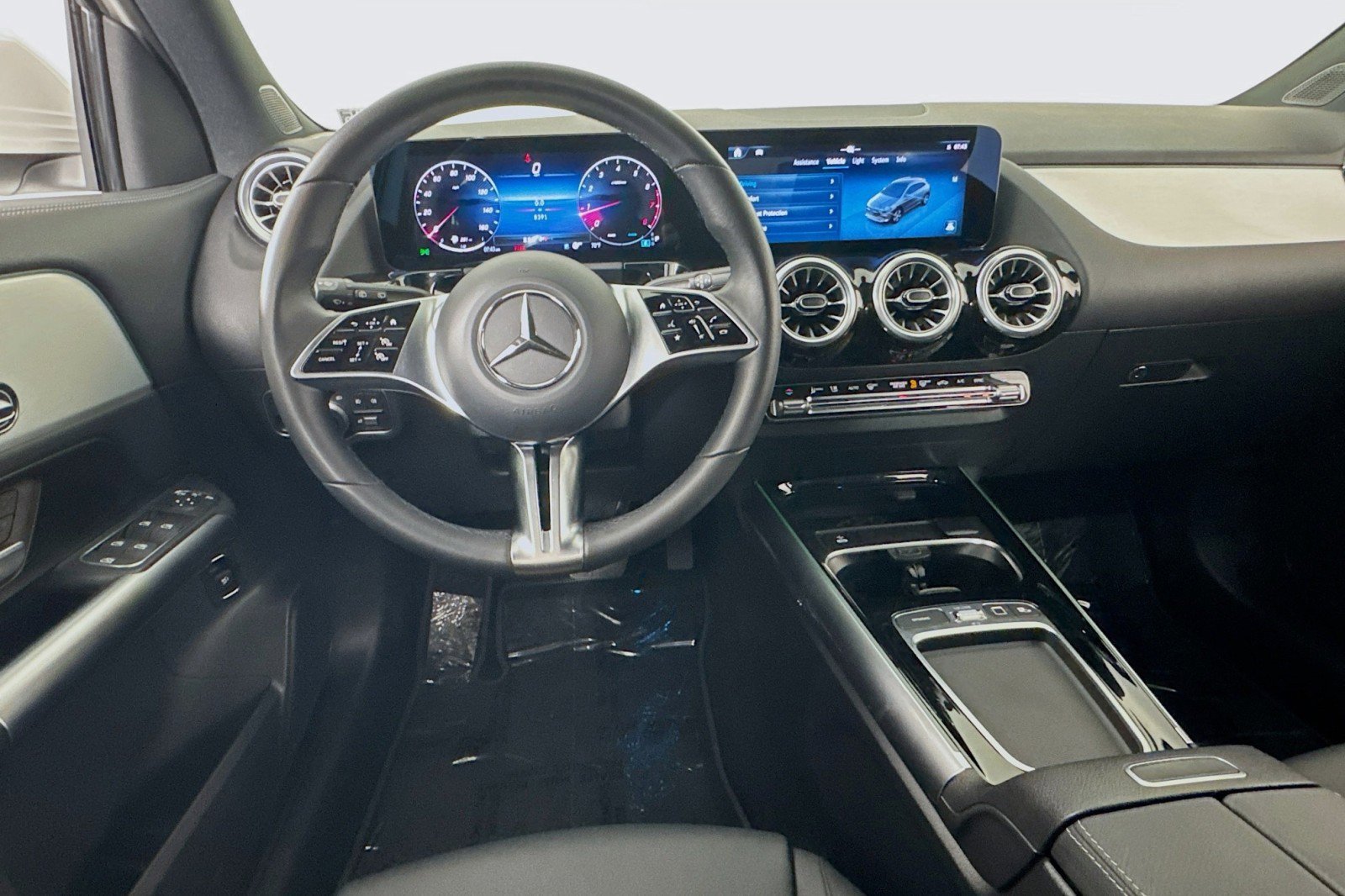 Certified 2026 Mercedes-Benz GLA 250 image 4